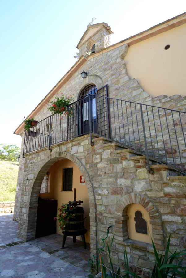 Villa Agriturismo Le Querce Di Assise Extérieur photo